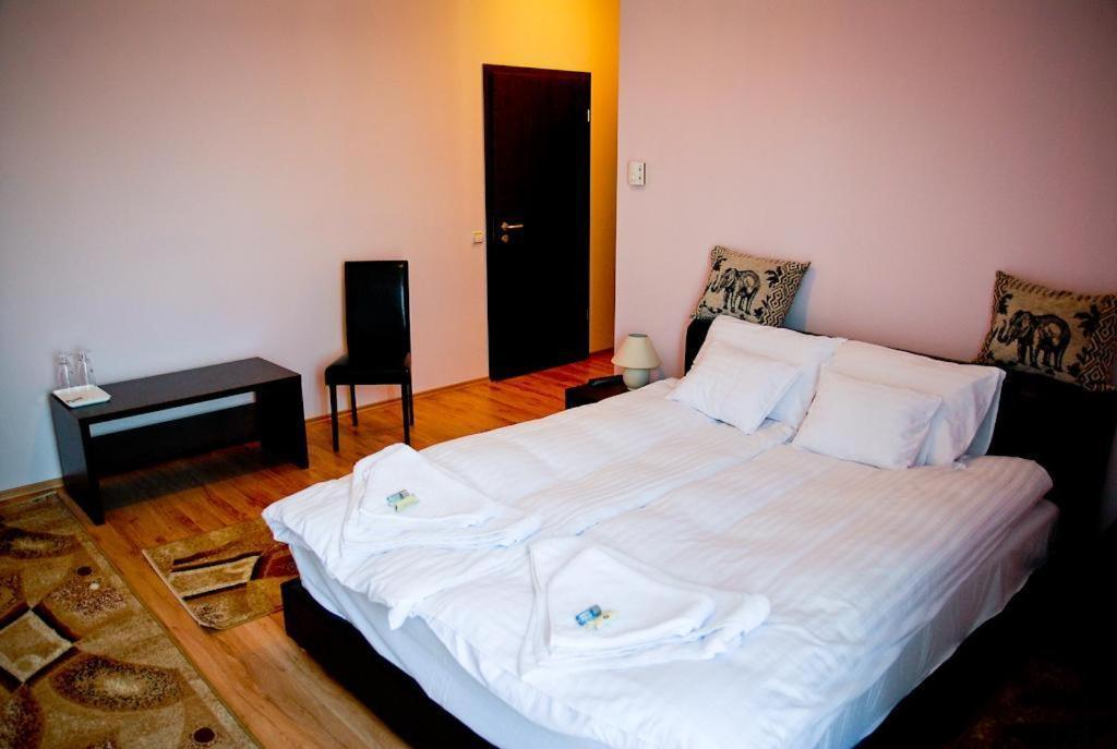 Pazonyi Fogado Es Etterem Hotel Nyírpazony Værelse billede
