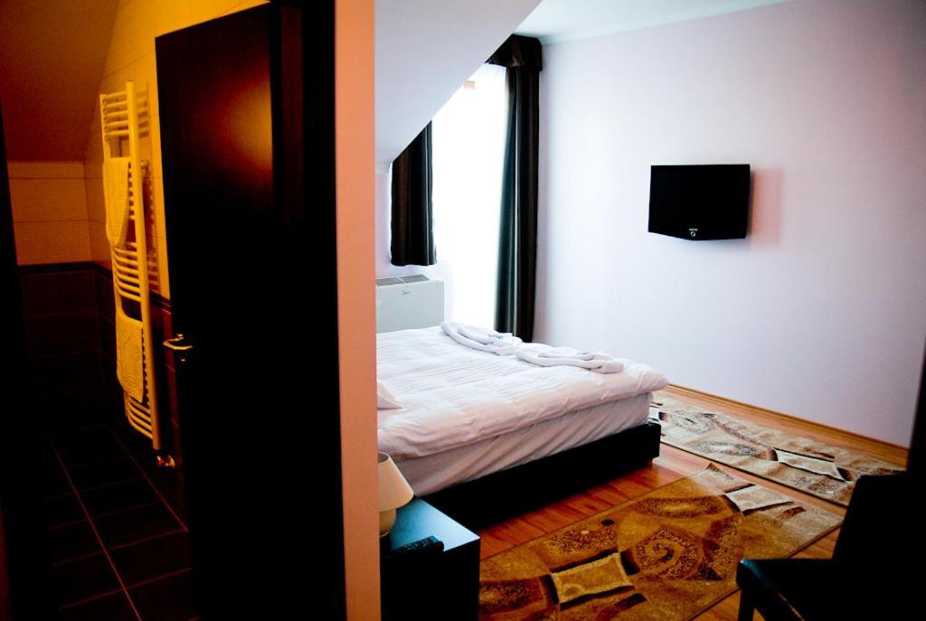 Pazonyi Fogado Es Etterem Hotel Nyírpazony Værelse billede